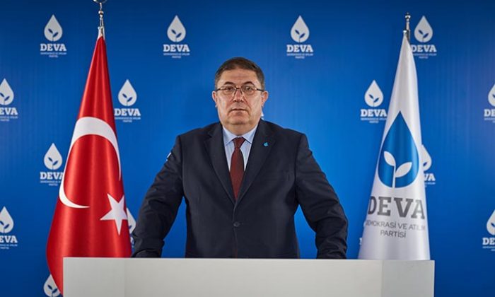 Deva Partisi ‘İktidar vatandaşın yaşadığı gelir sıkıntısıyla adeta alay ediyor’ diyerek iktidara yüklendi