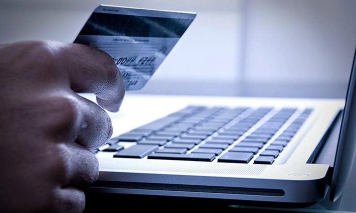 Dünyada birçok insan online alışverişi korkarak yapıyor
