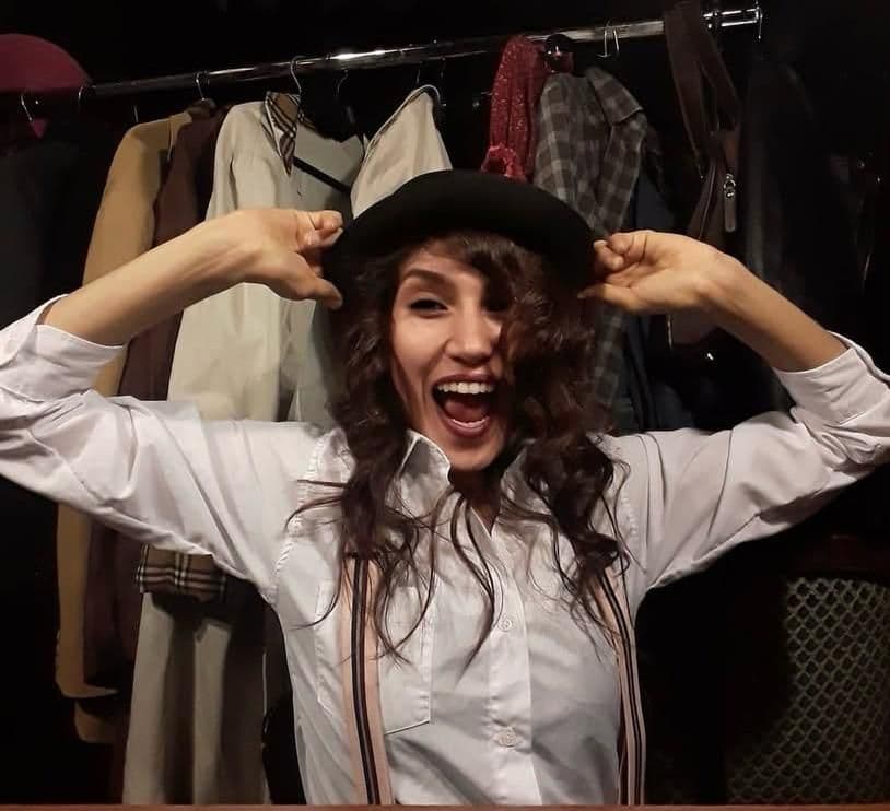 Neslihan Güneyan Reklam Setlerine Dönüyor