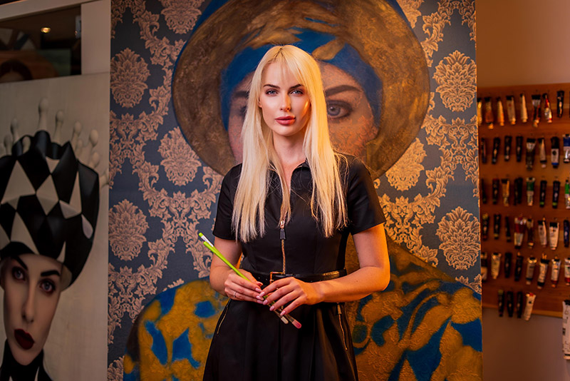 Simay Kışlaoğlu, “Sancta Potentia”yı Sunuyor…