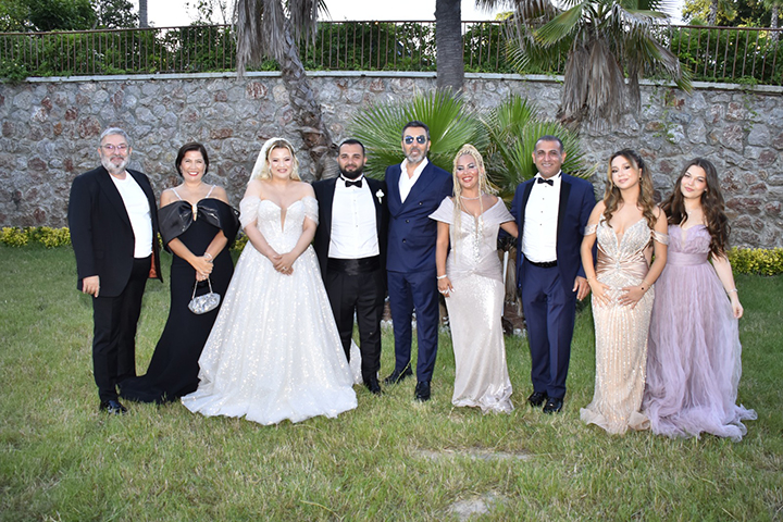 Gümüşdere Köyü’nde Masal Gibi Düğün: Melis Salman ve Emirhan Baran Dünyaevine Girdi